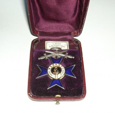 Bayern, Militär-Verdienstkreuz (1866-1905) mit Schwertern, in Etui