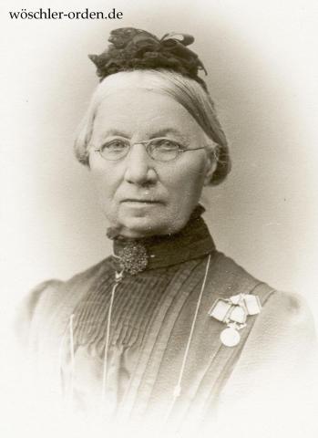 Schweden, Portrait einer Dame mit Verdienstmedaille