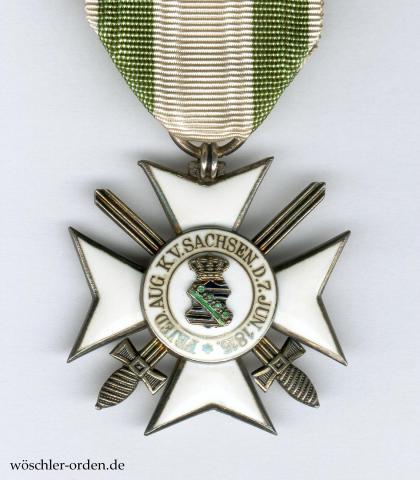 Sachsen, Verdienstorden (2. Modell), Ritterkreuz II. Klasse mit Schwertern, von Scharffenberg