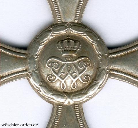 Mecklenburg-Strelitz, Kreuz für Auszeichnung im Kriege (1871)