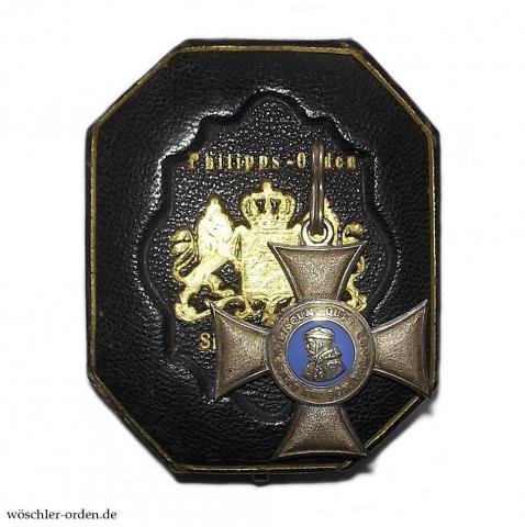 Hessen-Darmstadt, Philippsorden (2. Modell), Silbernes Kreuz (2. Ausgabe), im Verleihungsetui