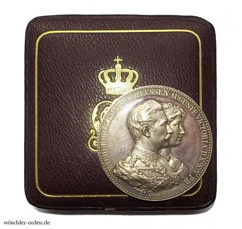 Preußen, Ehejubiläumsmedaille zur goldenen Hochzeit (2. Modell, 2. Ausgabe), im Verleihungsetui